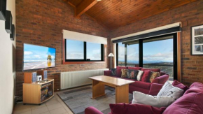 Lawlers 45 Hotham Heights